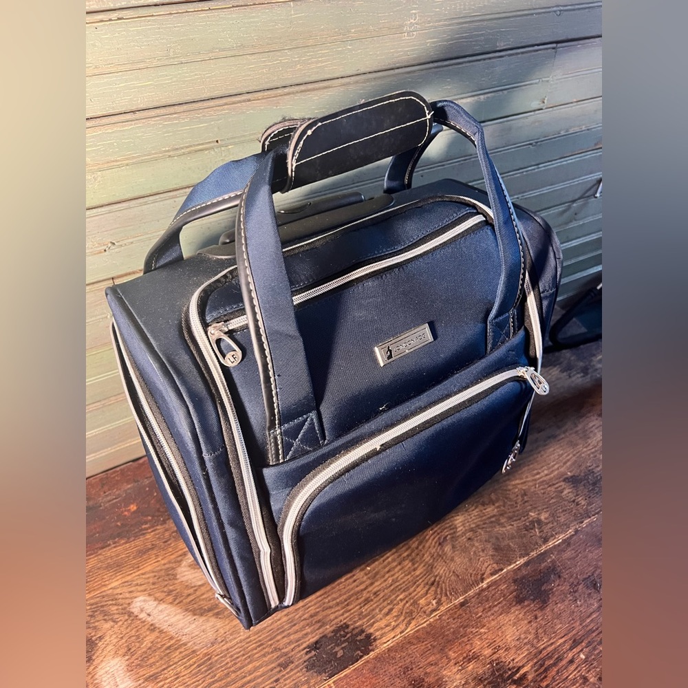 Travel case - Picture 2 of 4